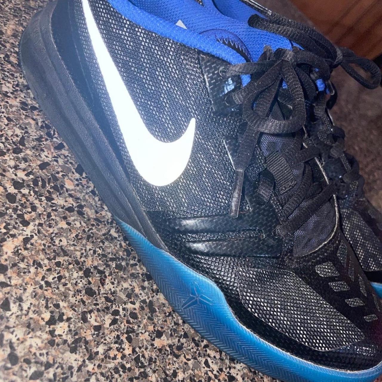 nike black and blue trainers