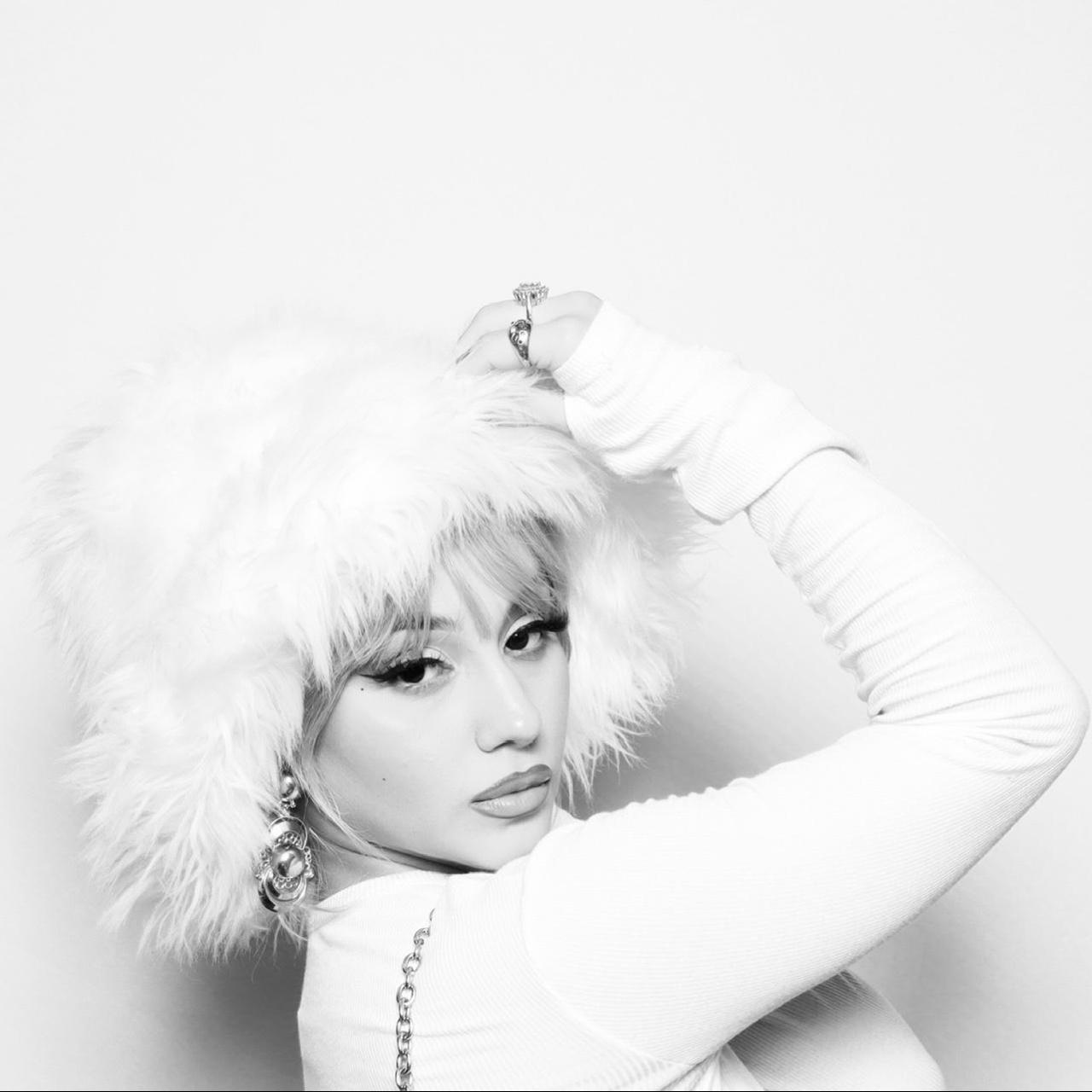 🤍 Faux fur big hat 🤍 Selling my beautiful faux fur… - Depop