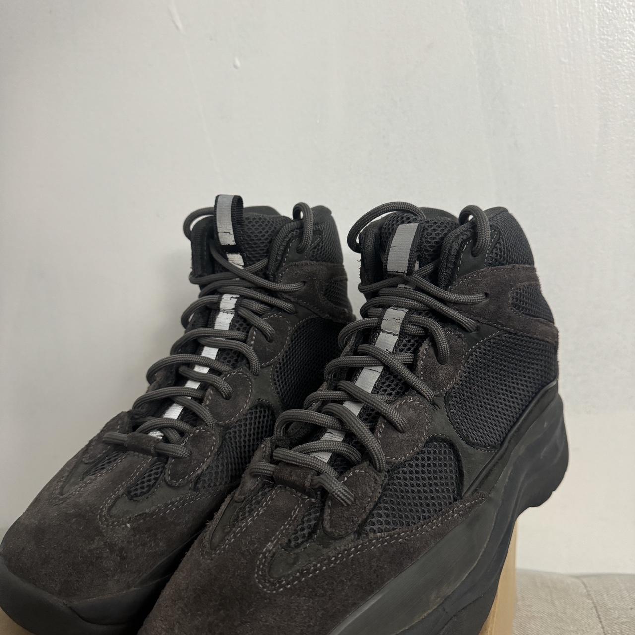 yeezy boots men black