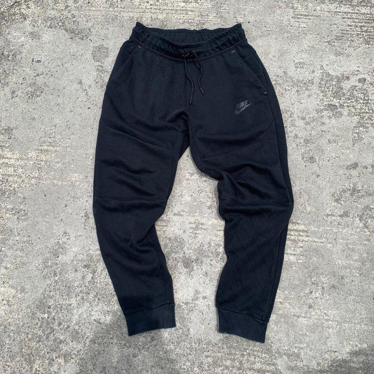nike joggers depop