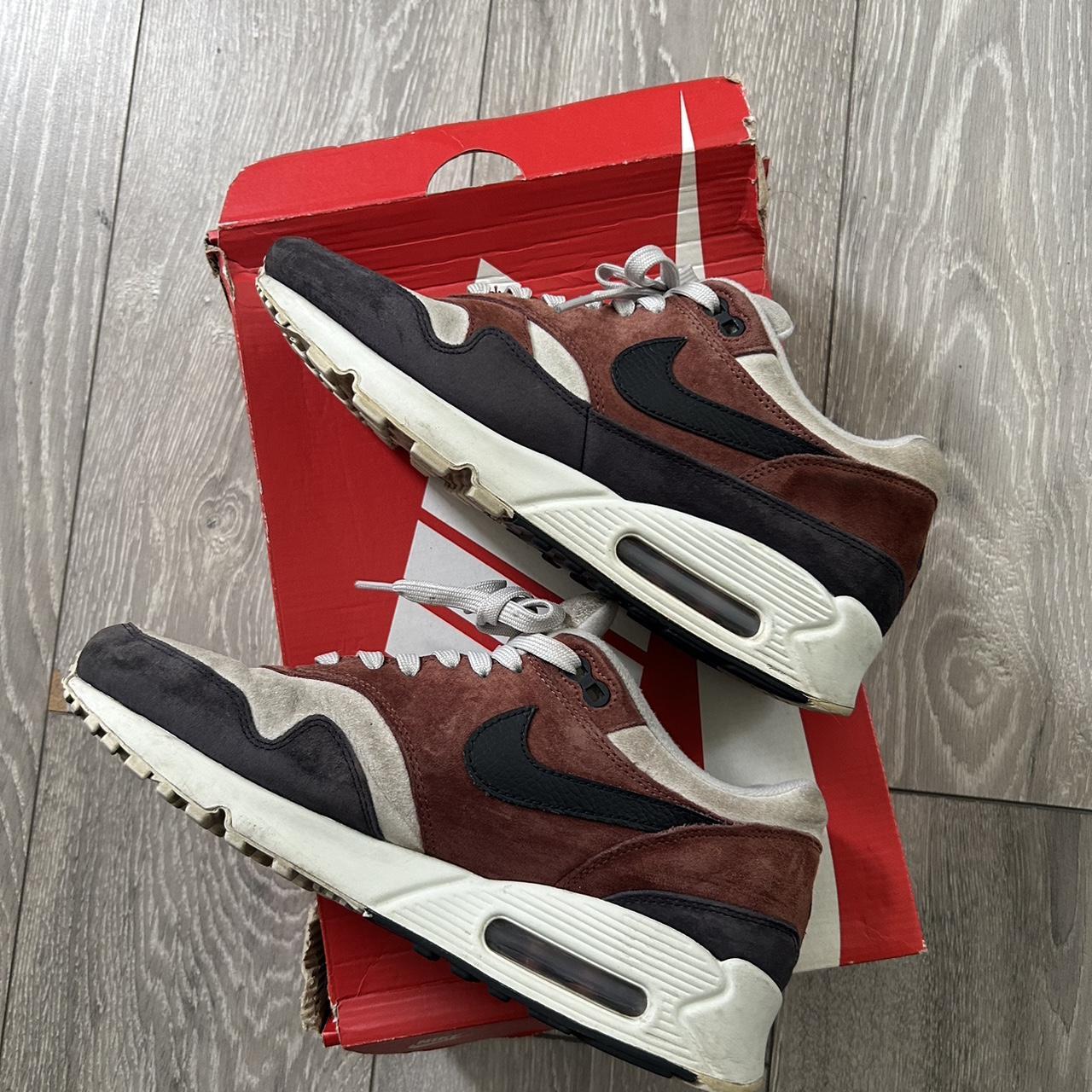 Hybrid Nike Air Max 90 sole with air max 1 upper