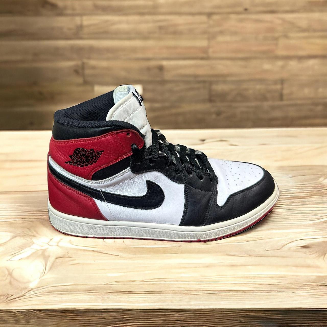 Air Jordan 1 Retro High OG Black Toe 2013 Men s Size 12 Depop