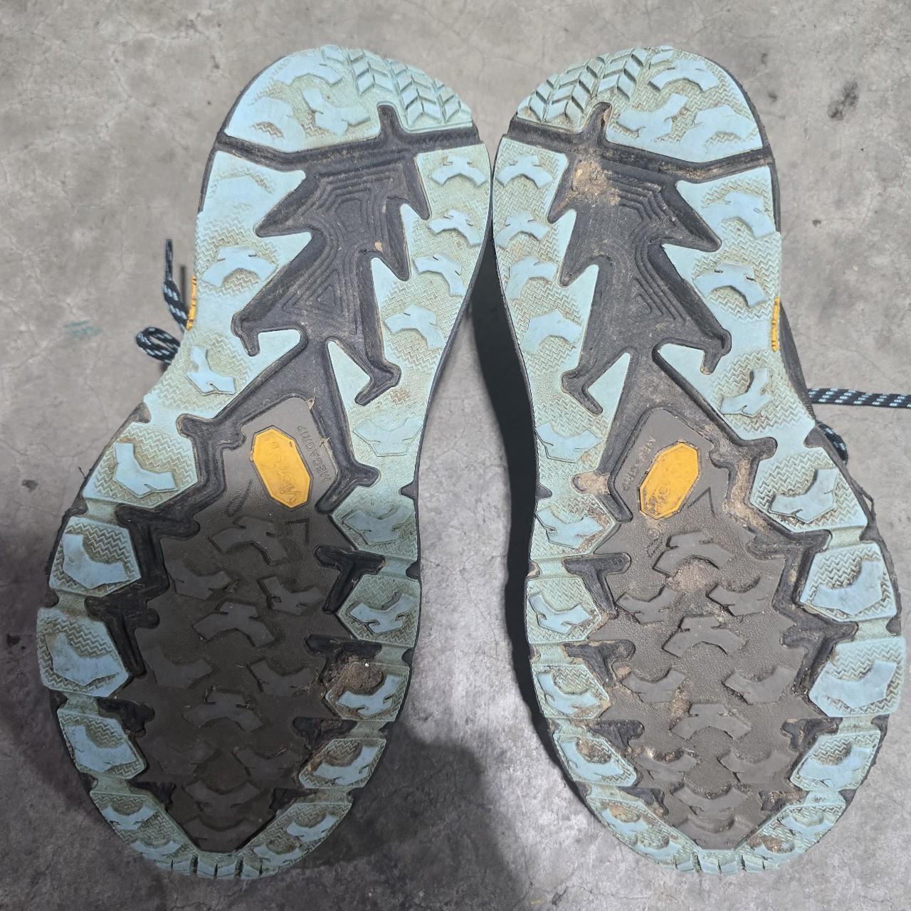 item listed by tayreg1997