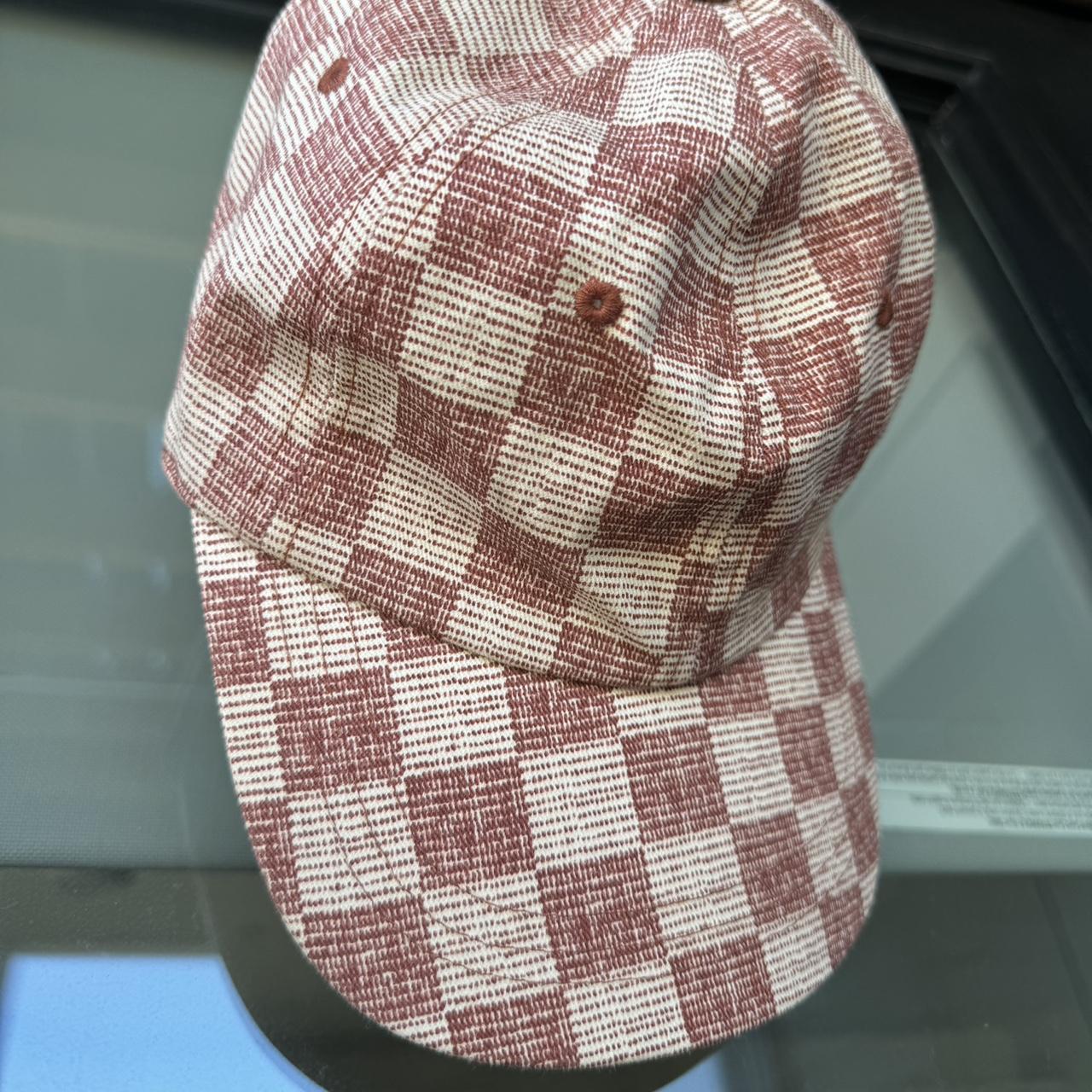 item listed by itsedenoliviaa
