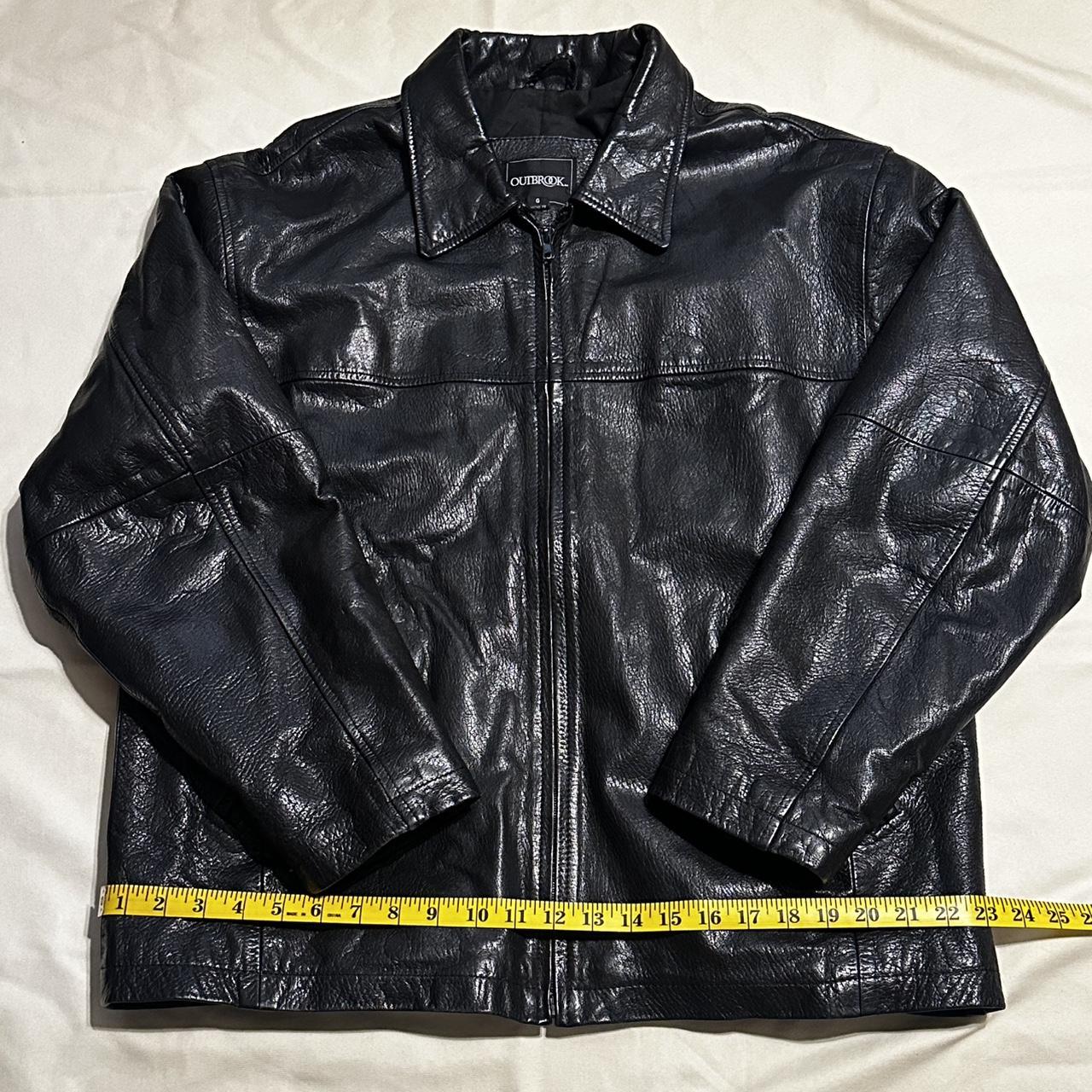 item listed by villancloset