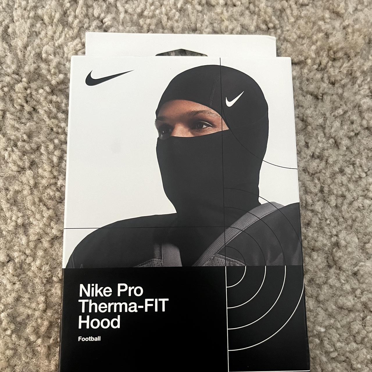 Nike Pro hot Therma-Fit Hood