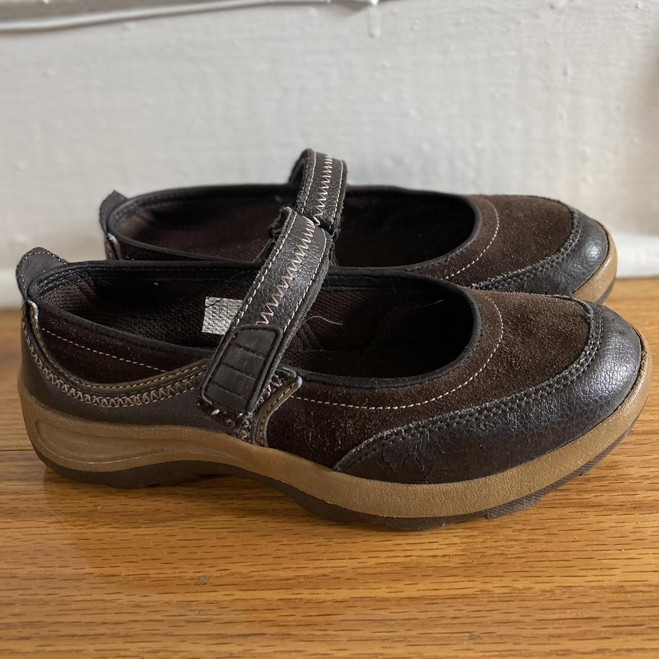 Super cute Lands End Brown Leather Mary Janes ballet... Depop