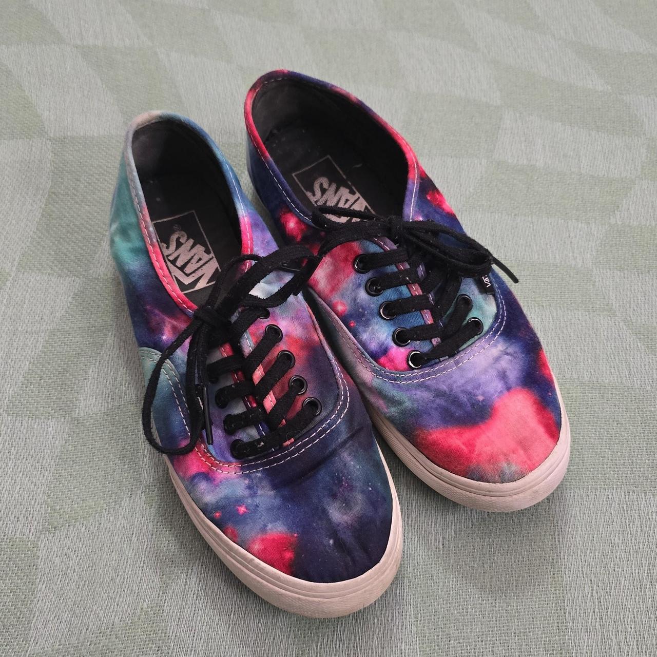 Vans authentic galaxy hotsell