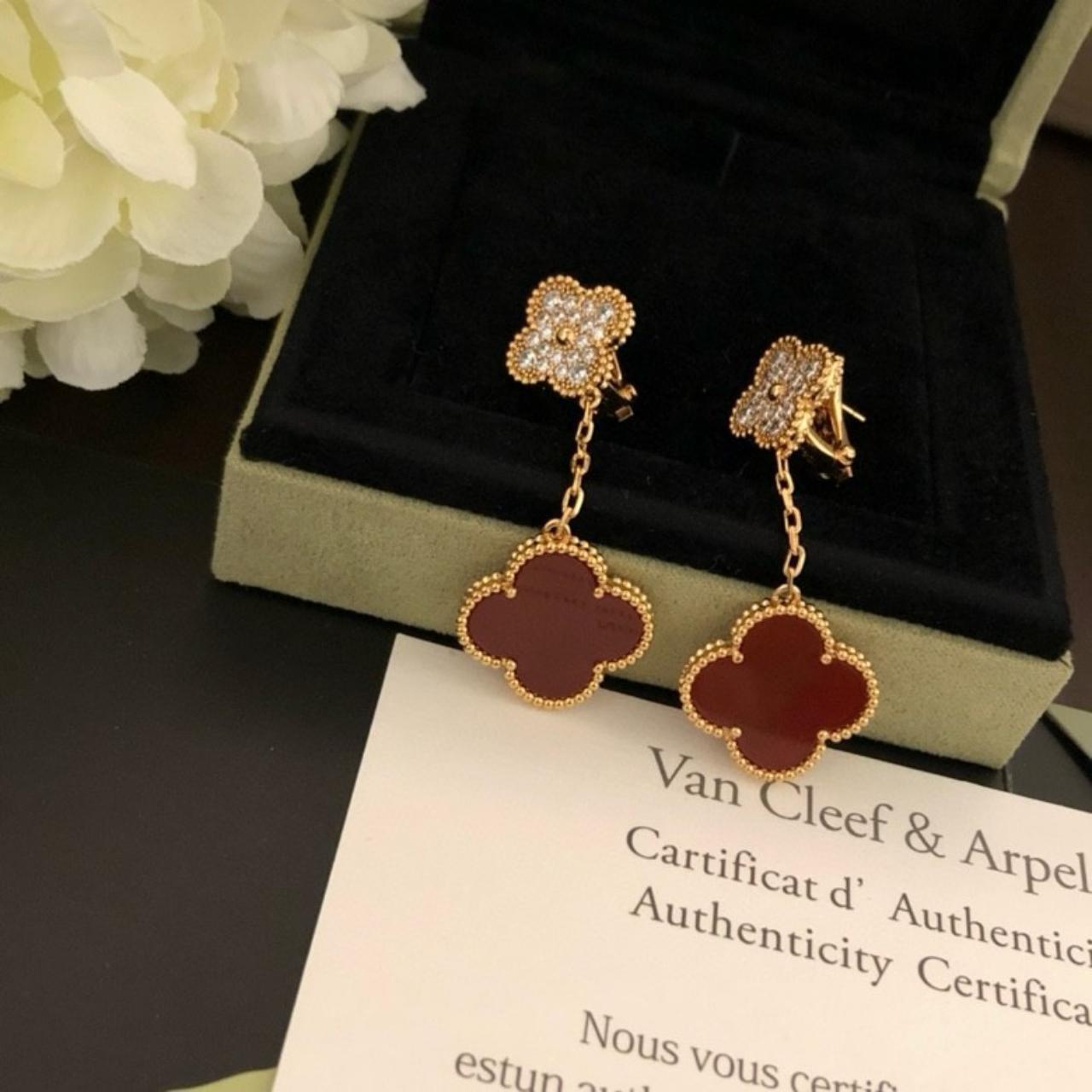 Van Cleef Arpels jewelry Red mica Depop