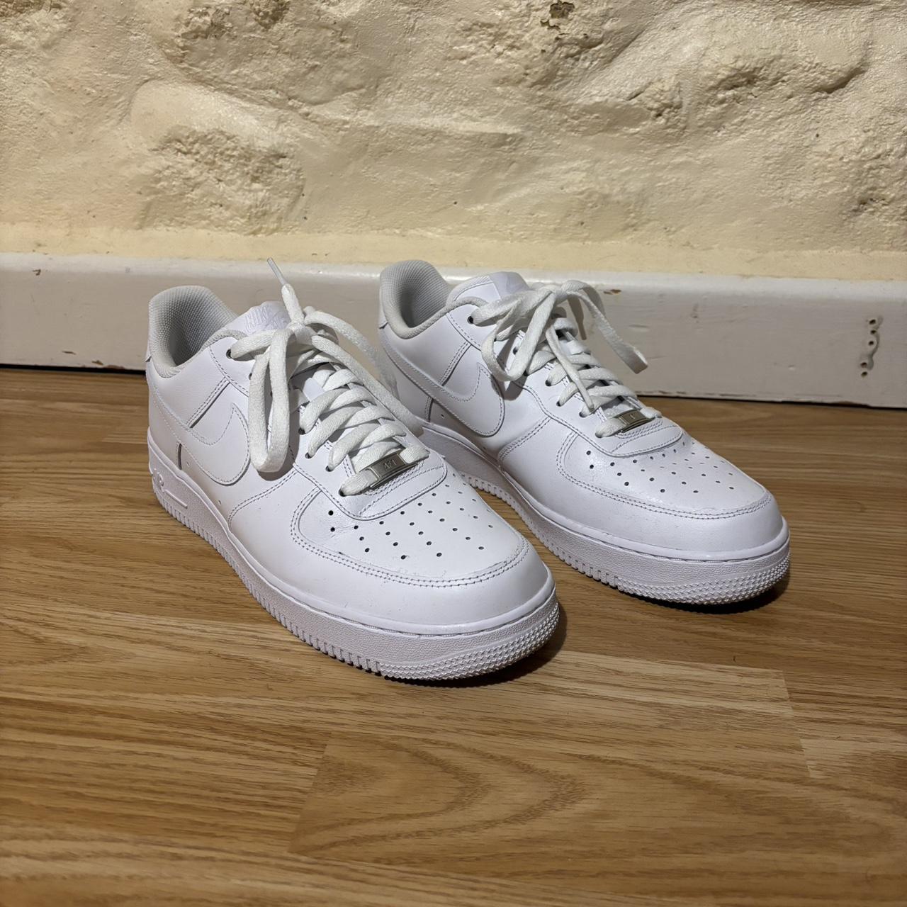 White Nike Air Force 1 uk size 9.5 Light wear and... - Depop