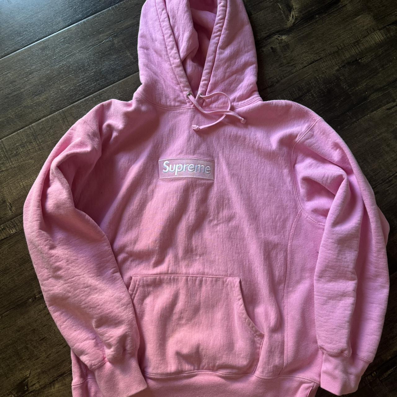 PINK SUPREME BOX LOGO