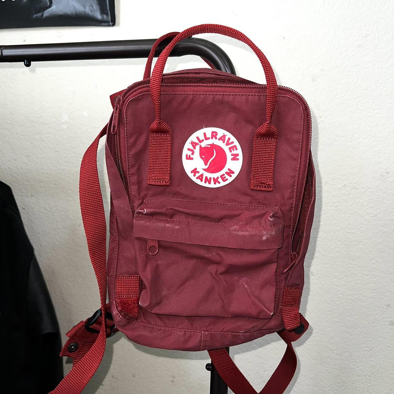 Fjallraven kanken burgundy best sale