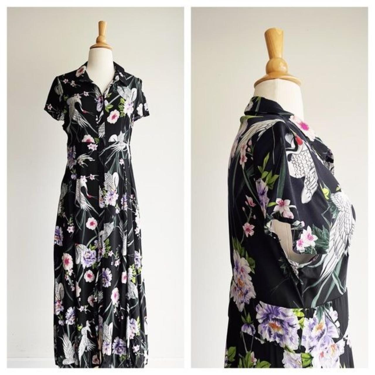 Zara Women's Navy and White Dress Depop