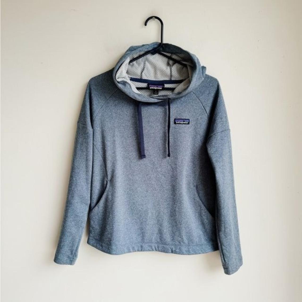 PATAGONIA Women s Quiet Ride Hoody S . Depop