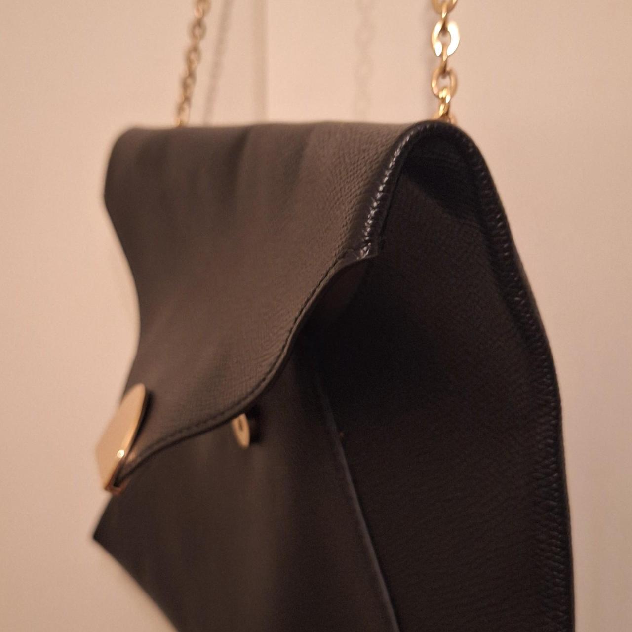 item listed by mariack15