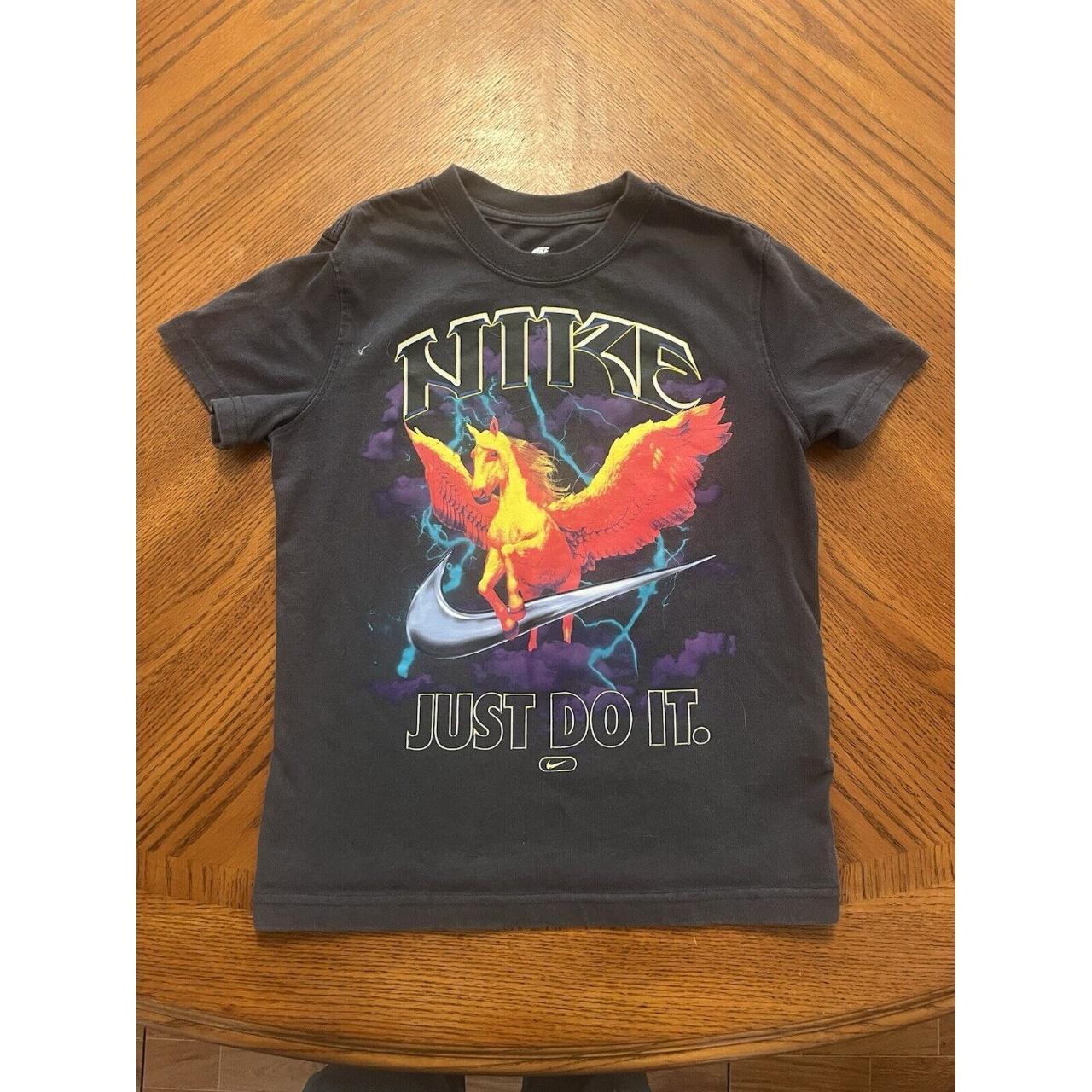 nike shirt size XS Kids short sleeve Depop - Main Image