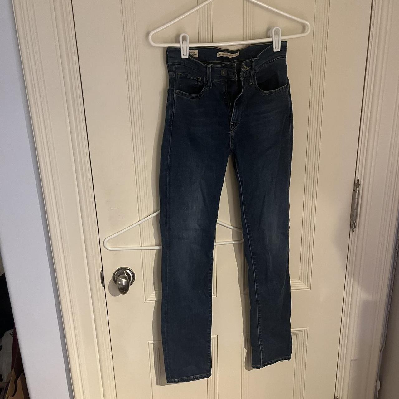 item listed by alexiet10