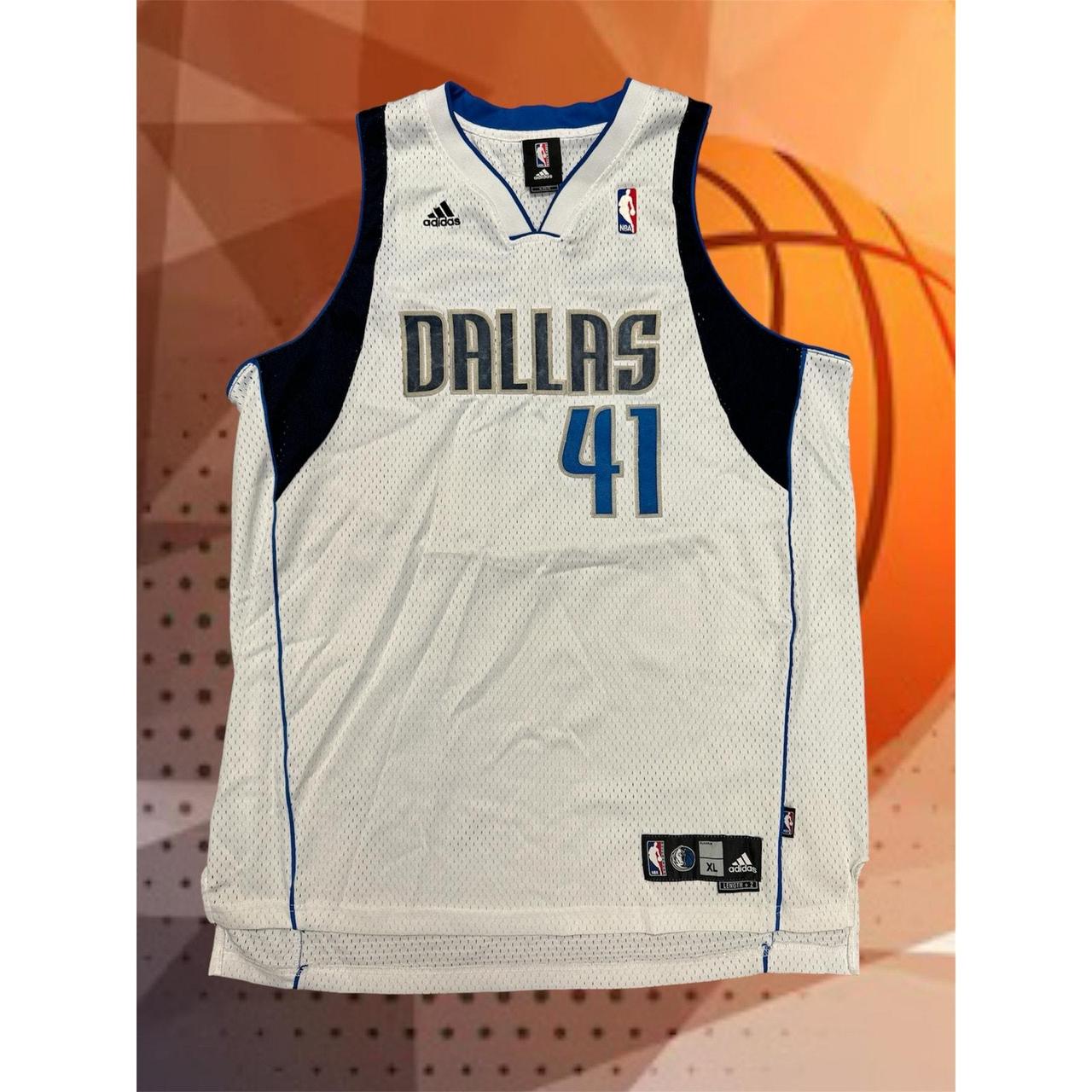 Dirk nowitzki t shirt adidas hotsell