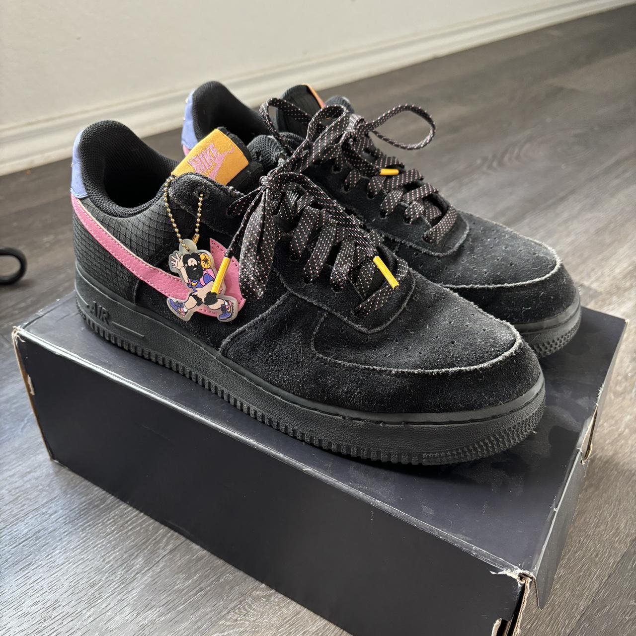 black flamingo af1