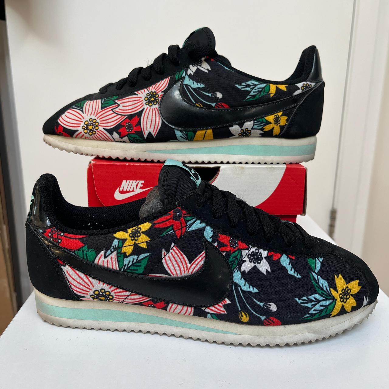 Women s Nike Cortez Flower Print Beautiful shoe. Depop