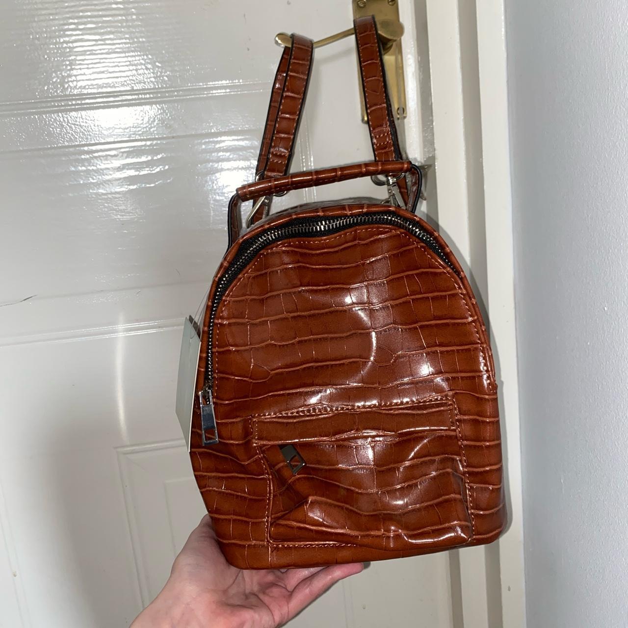 Mini shop backpack missguided