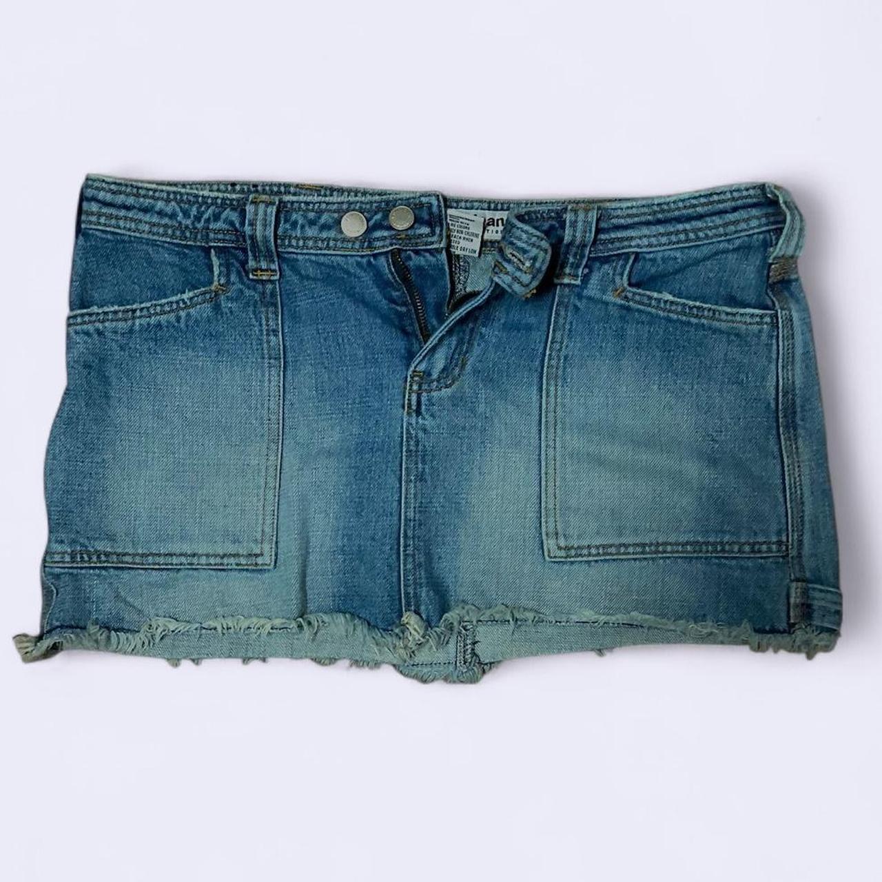 item listed by eionachanel