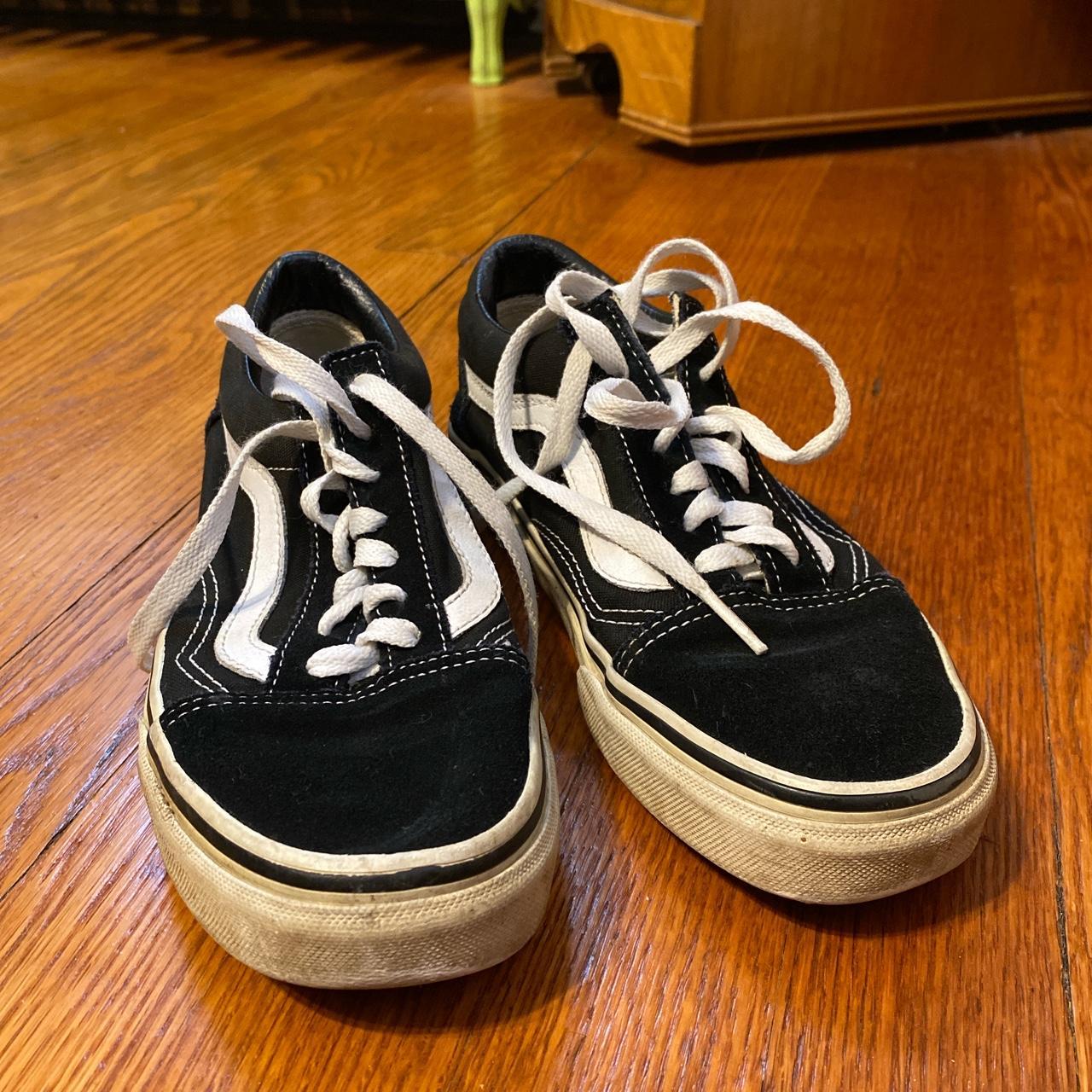 jd black and white trainers