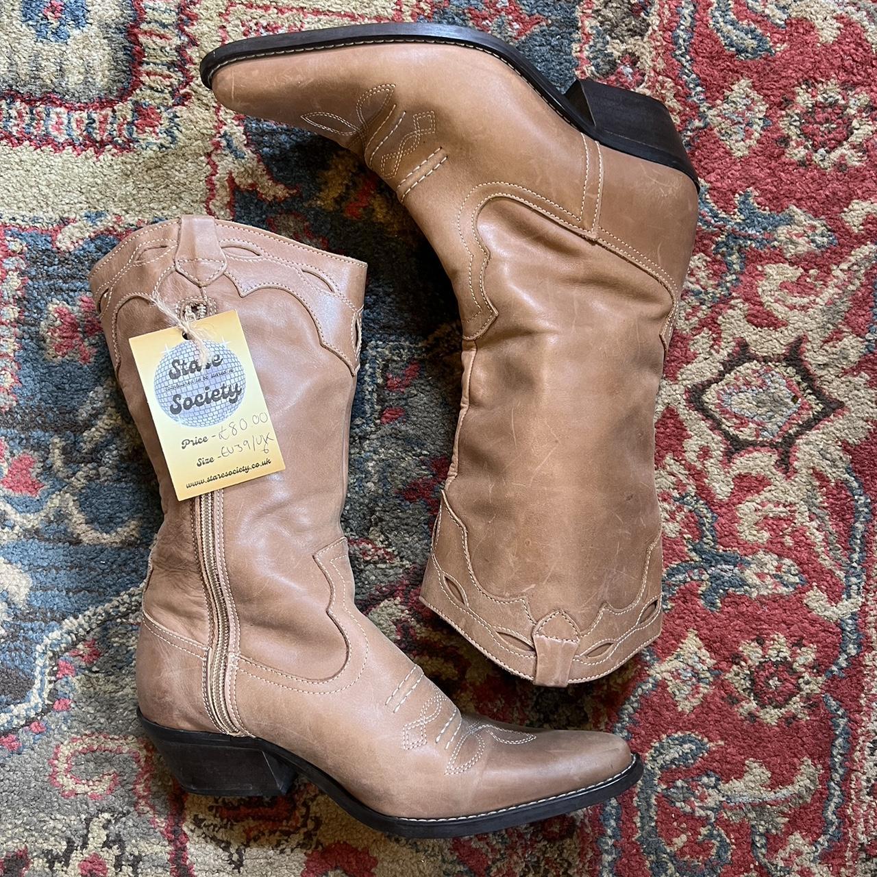 Women's Tan Boots Depop