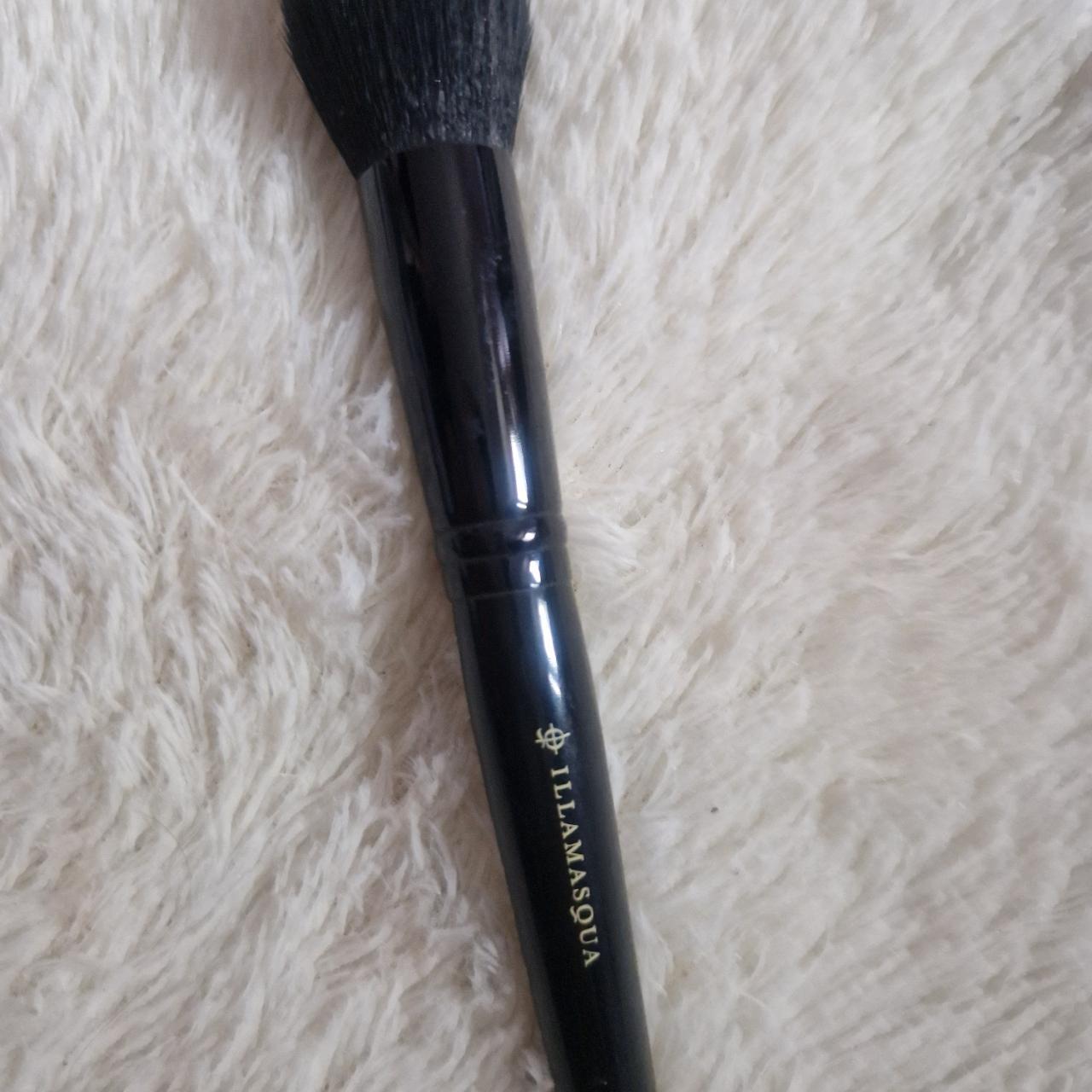item listed by blissbuyx