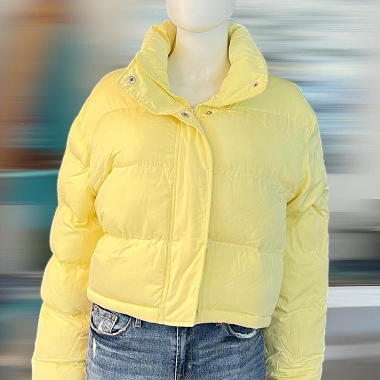 Awesome Lemon yellow puffer jacket Exceptional