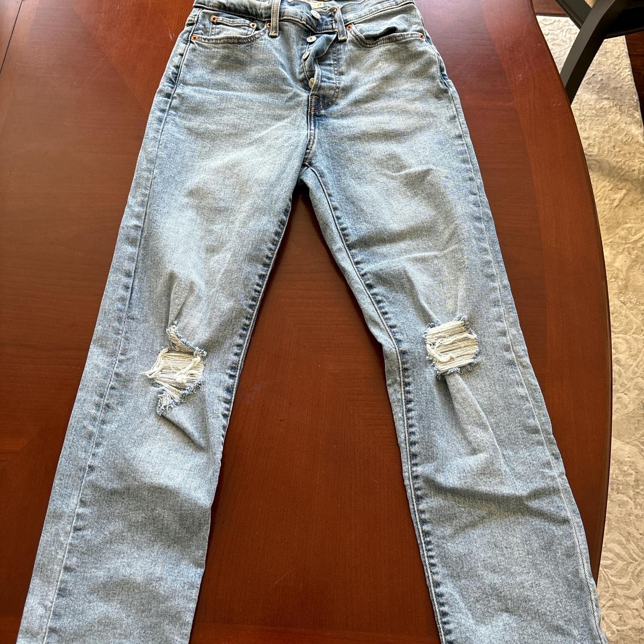 Wedgie ripped straight fashion leg jeans