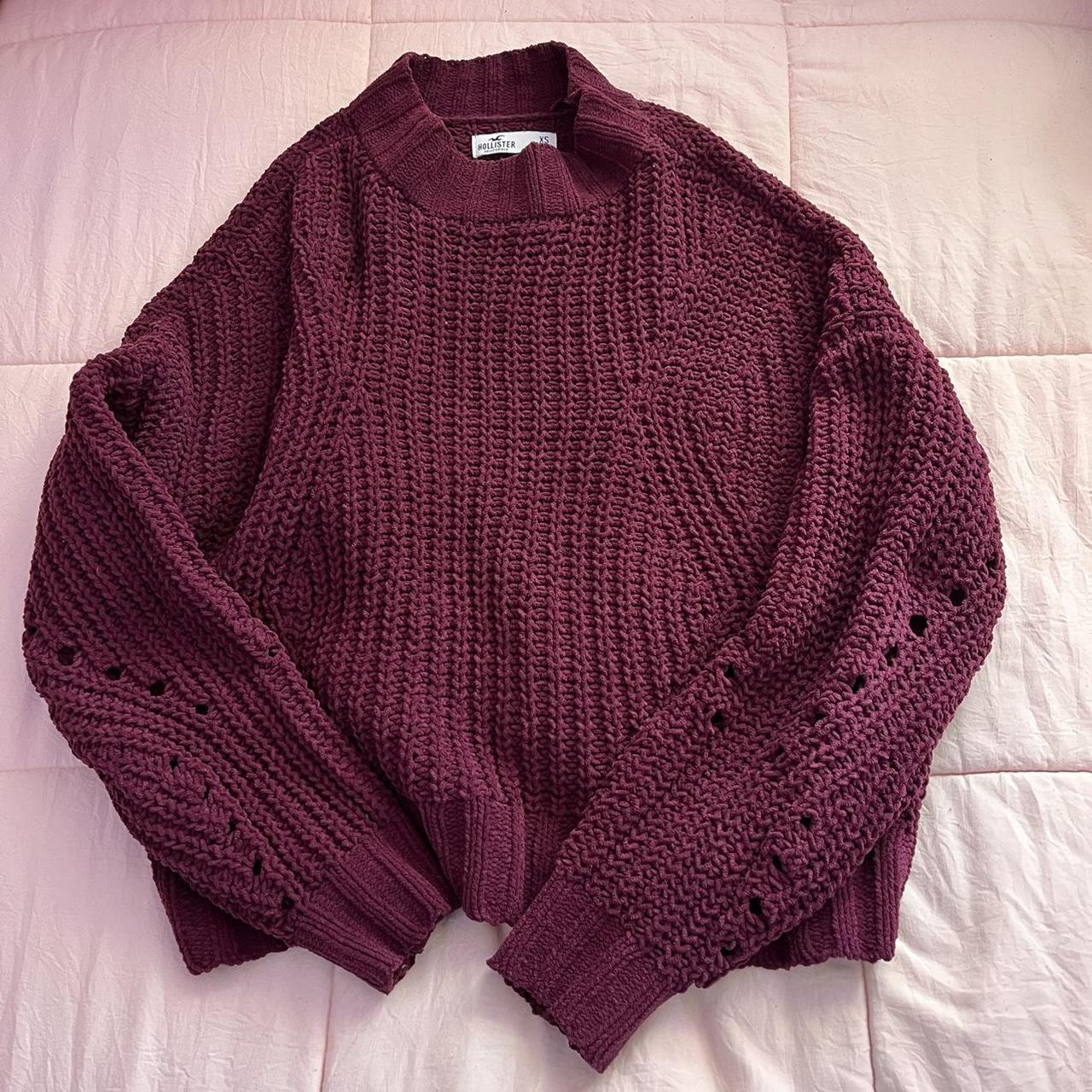 Hollister burgundy jumper hotsell