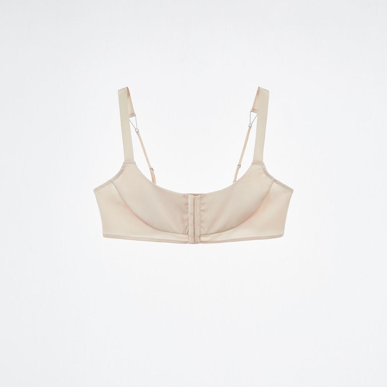 item listed by thoughtfulcloset
