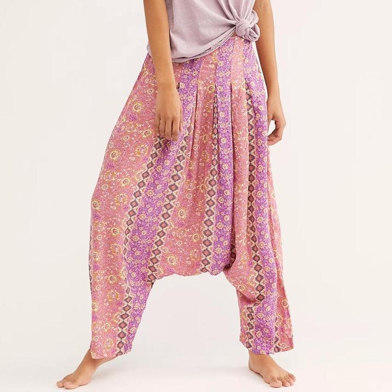 Free people boho flowy pants ✌🏻 Drop crotch style. - Depop