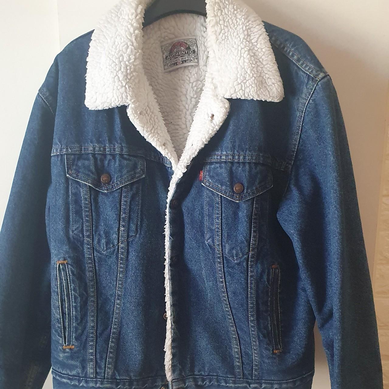 Vintage authentic Levis sherpa denim jacket. Very... - Depop