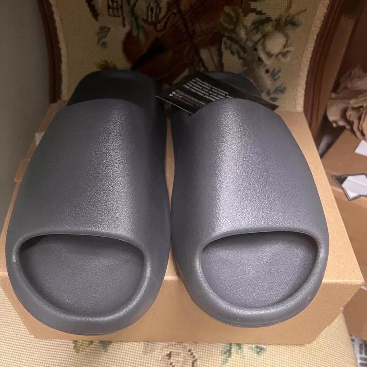 yeezy unisex slides