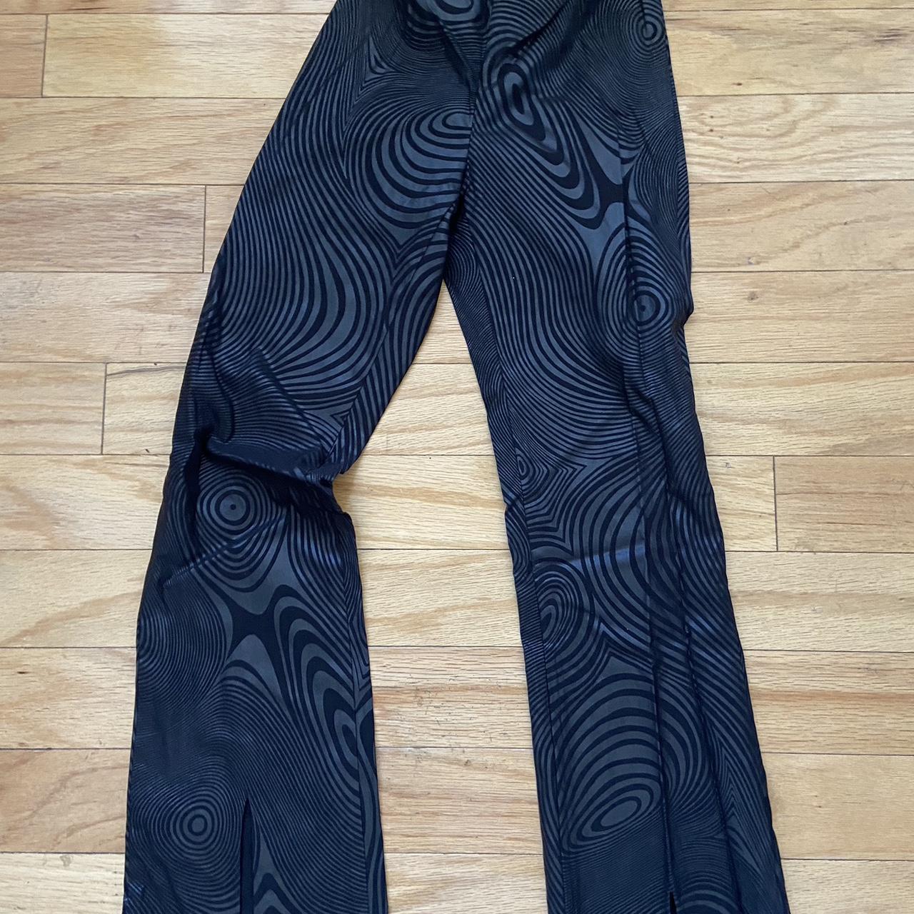 item listed by 9cr4xxscpn