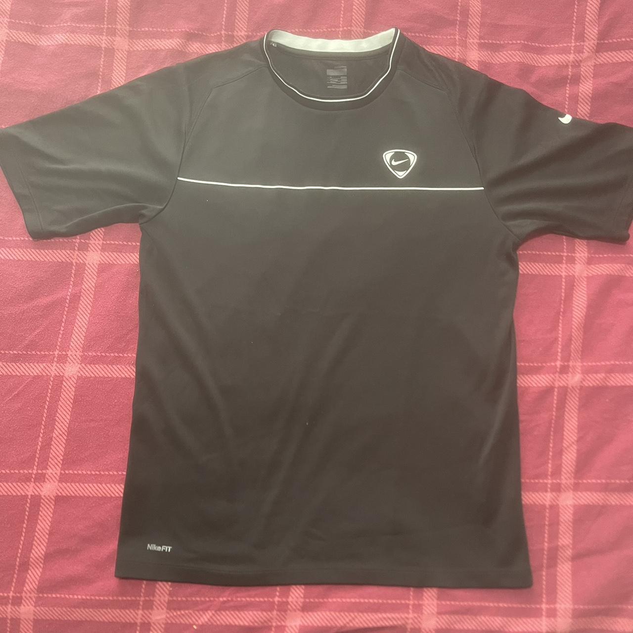mens nike gym t shirts