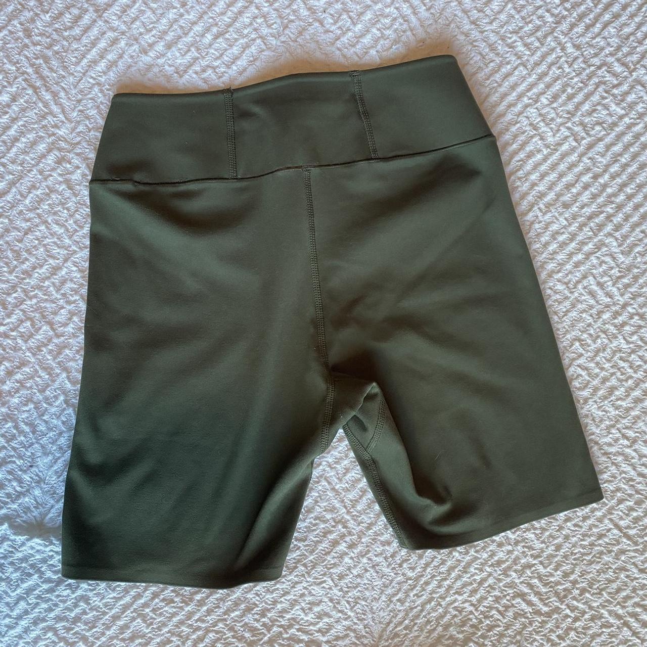 Uniqlo Airism Olive Green Biker Shorts | Size XS |... - Depop