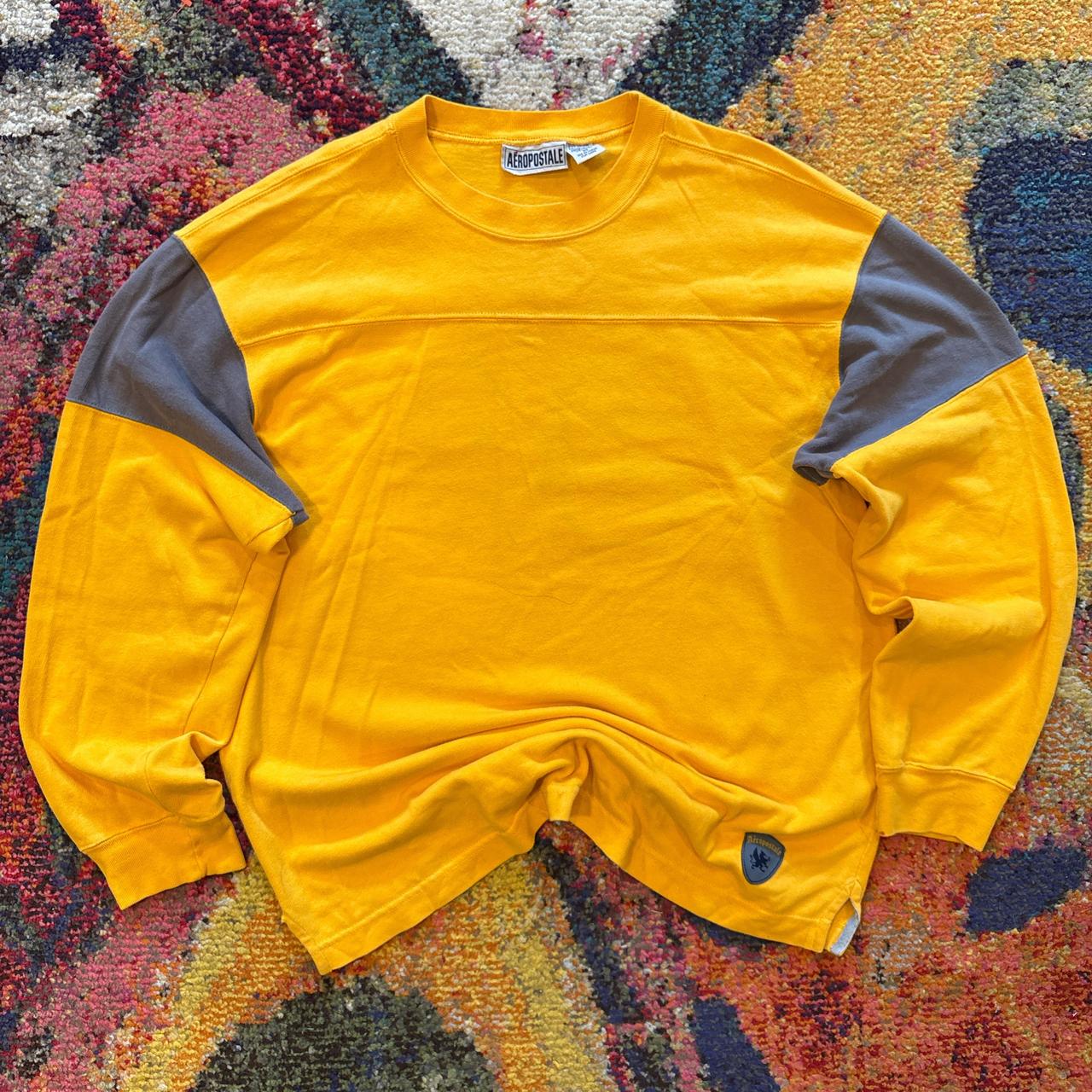 item listed by upperroomvintage