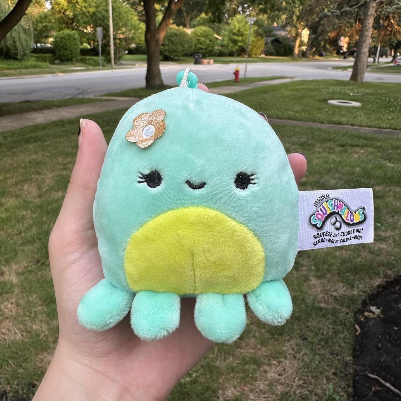 Ophelia deals squishmallow clip