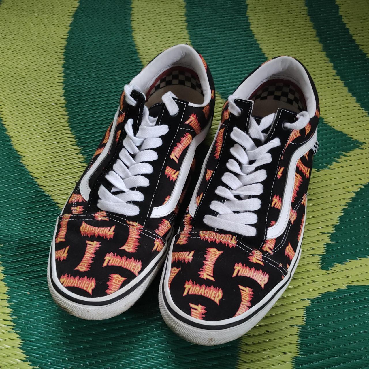 Old skool thrasher vans hotsell