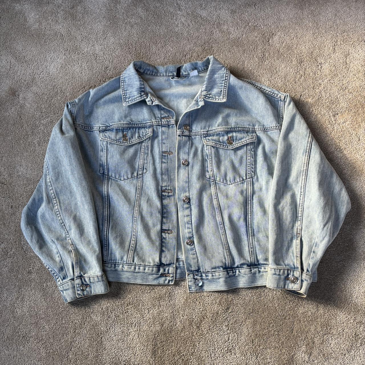 item listed by emilywormald7