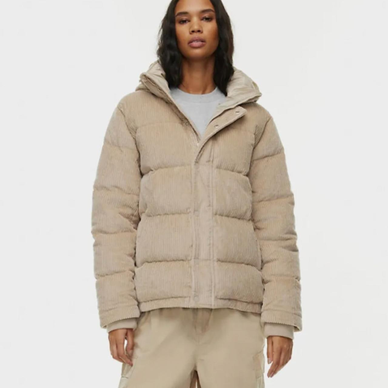 cream aritzia superpuff jacket, with hood