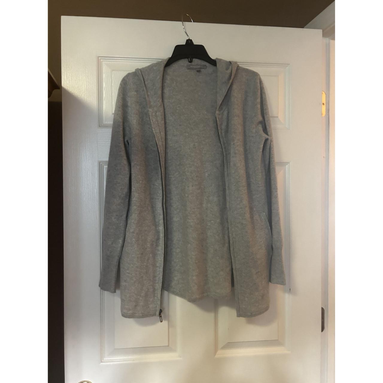 Neiman Marcus shops Cashmere Collection Sz. Small