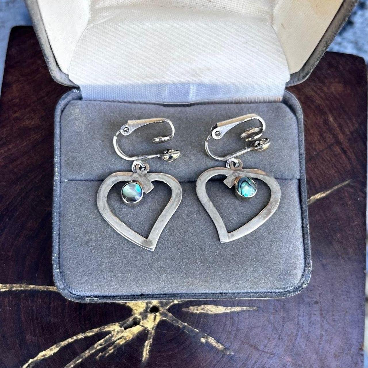 item listed by kerrisvintage