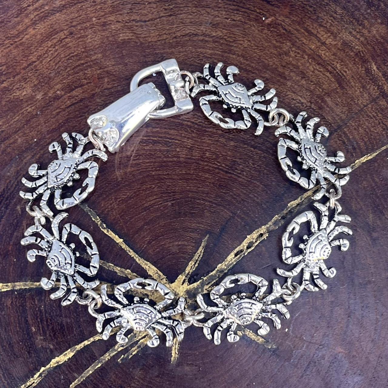 item listed by kerrisvintage