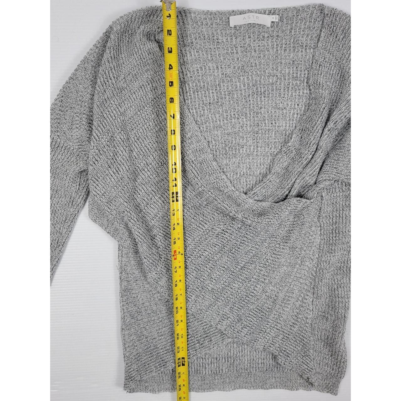Source Unknown Women's Sweater - Grey - M – ASTR … - image 6