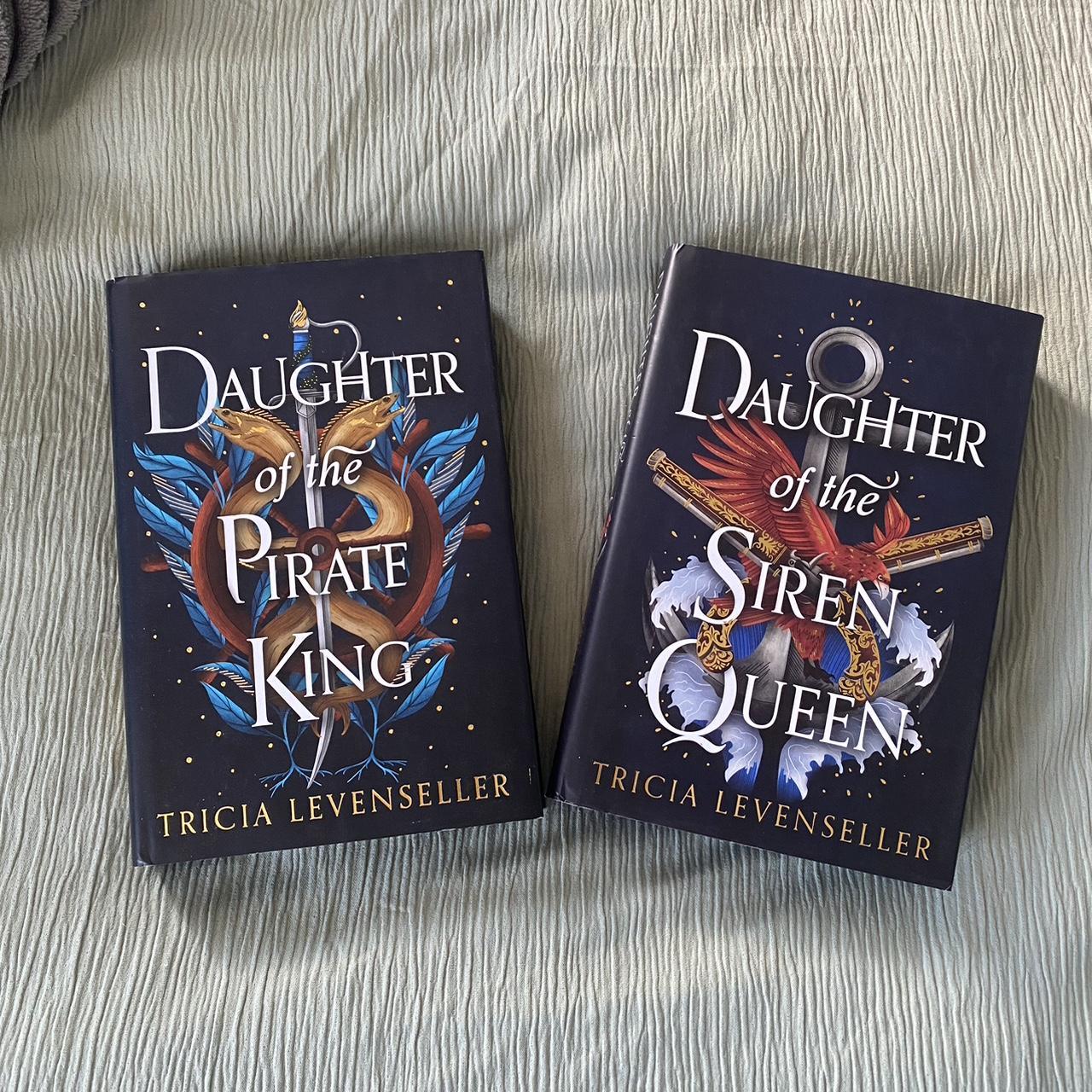 Fairyloot daughter of the siren offers queen