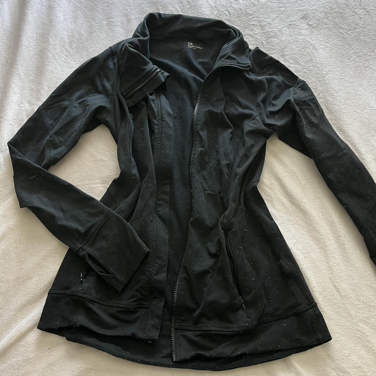 Gap body fit women s small zip up workout jacket. Depop